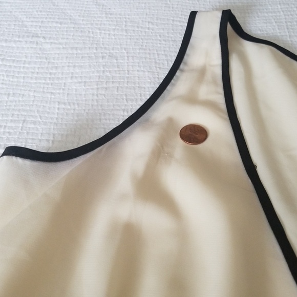Cream and black tank with tie waist - Picture 3 of 5